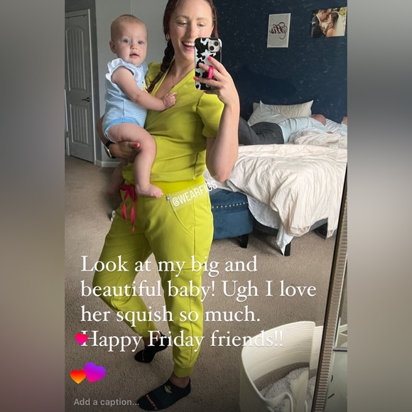 Figs scrubs - Picture 6 of 8